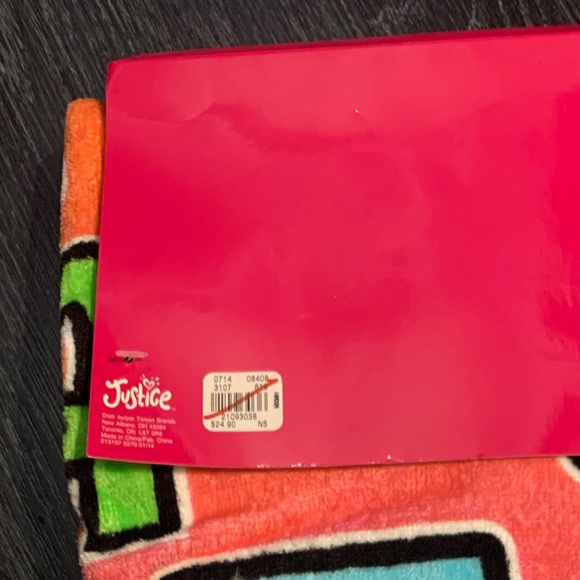 Beach Towel - Picture 4 of 4